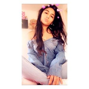 Meet your Posher, Jennifer